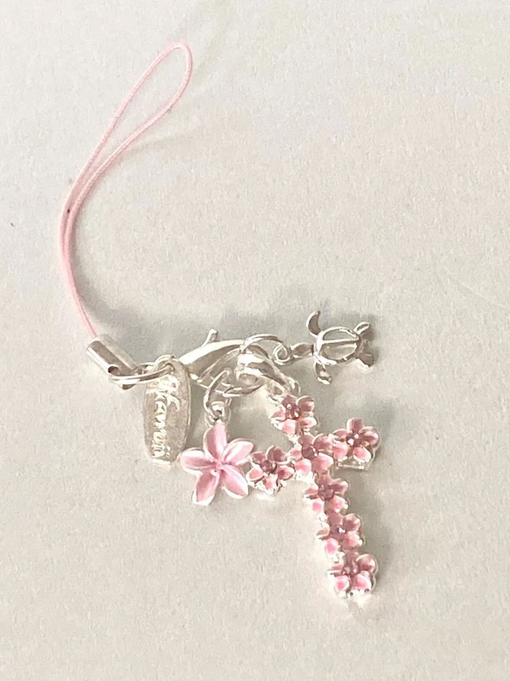 Laule’a Hawaii NWOT Pink Floral Cross phone Charm Silver Tone accessory